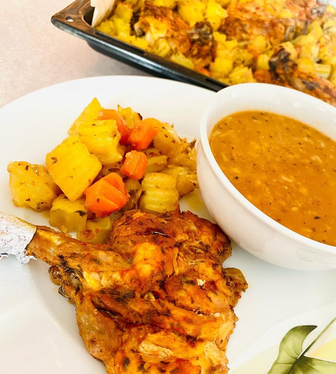 Fırında Soslu Tavuk