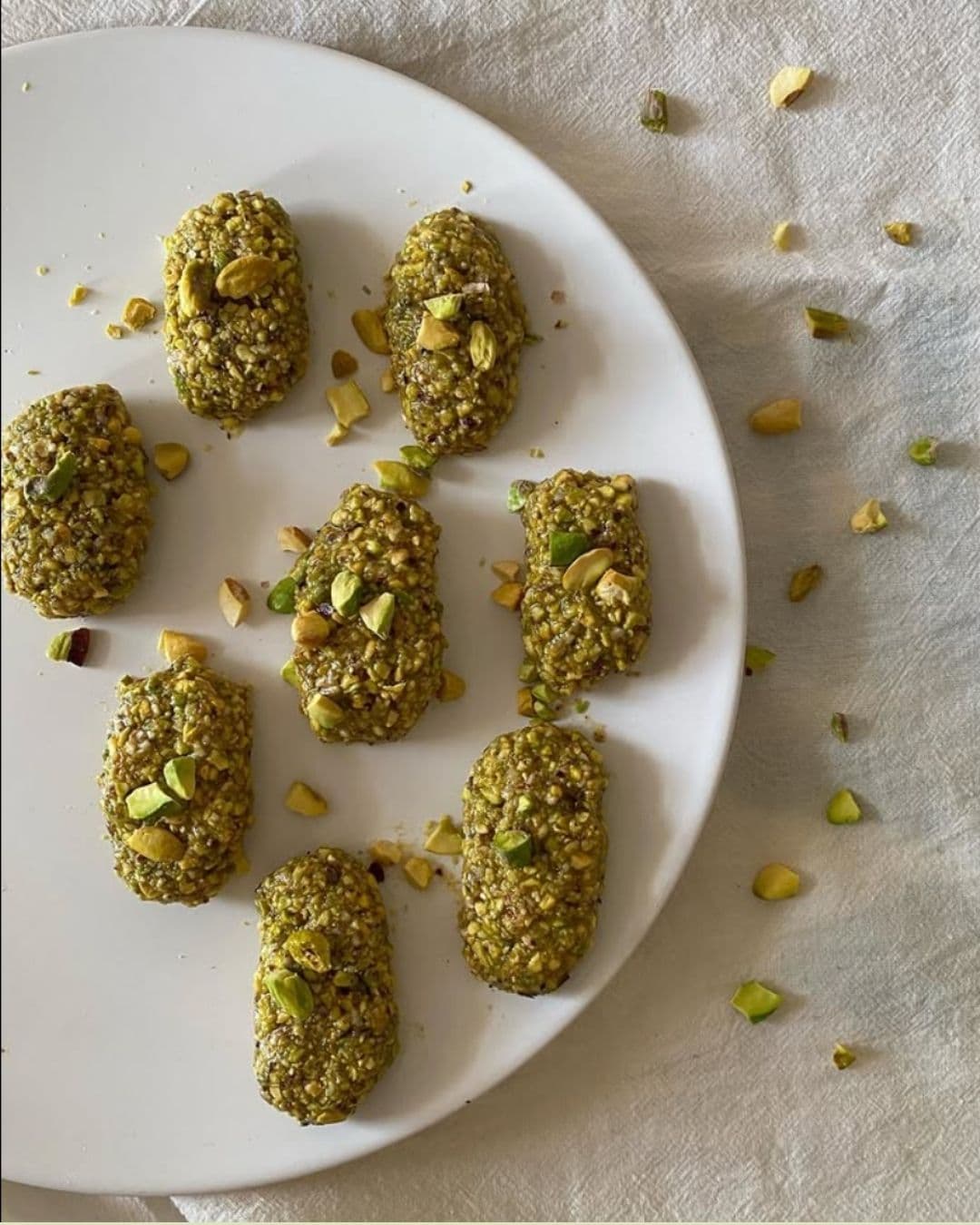 Pişmeyen Fit Fıstık Sarma