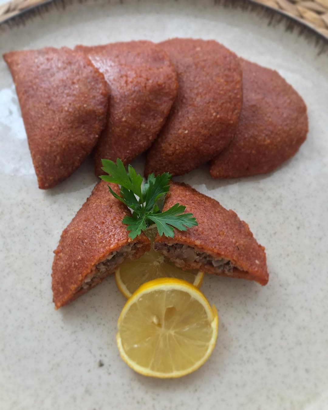 Pratik İçli Köfte