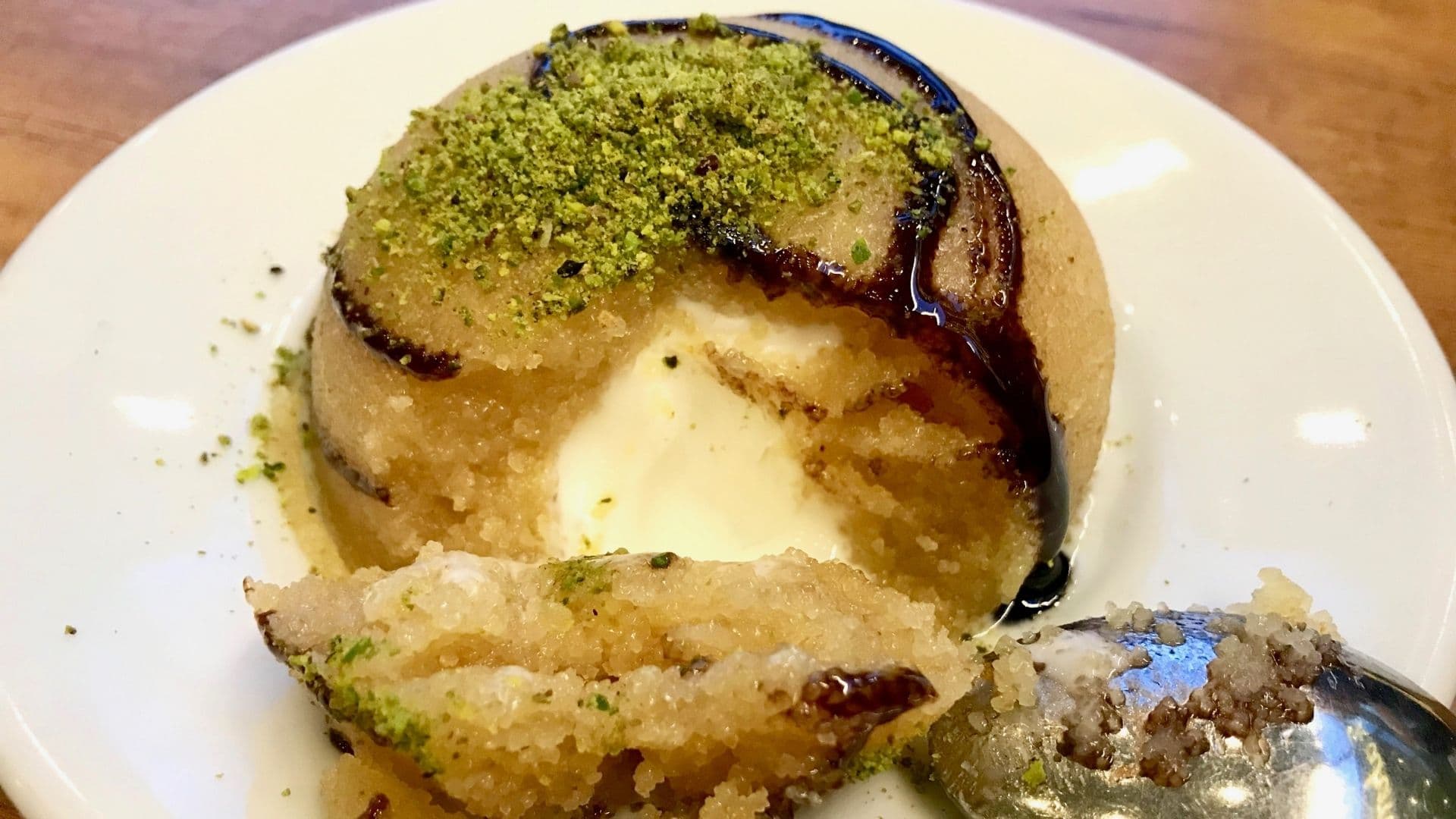 Dondurmalı İrmik Helvası