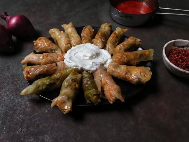 Beyaz Lahana Sarması