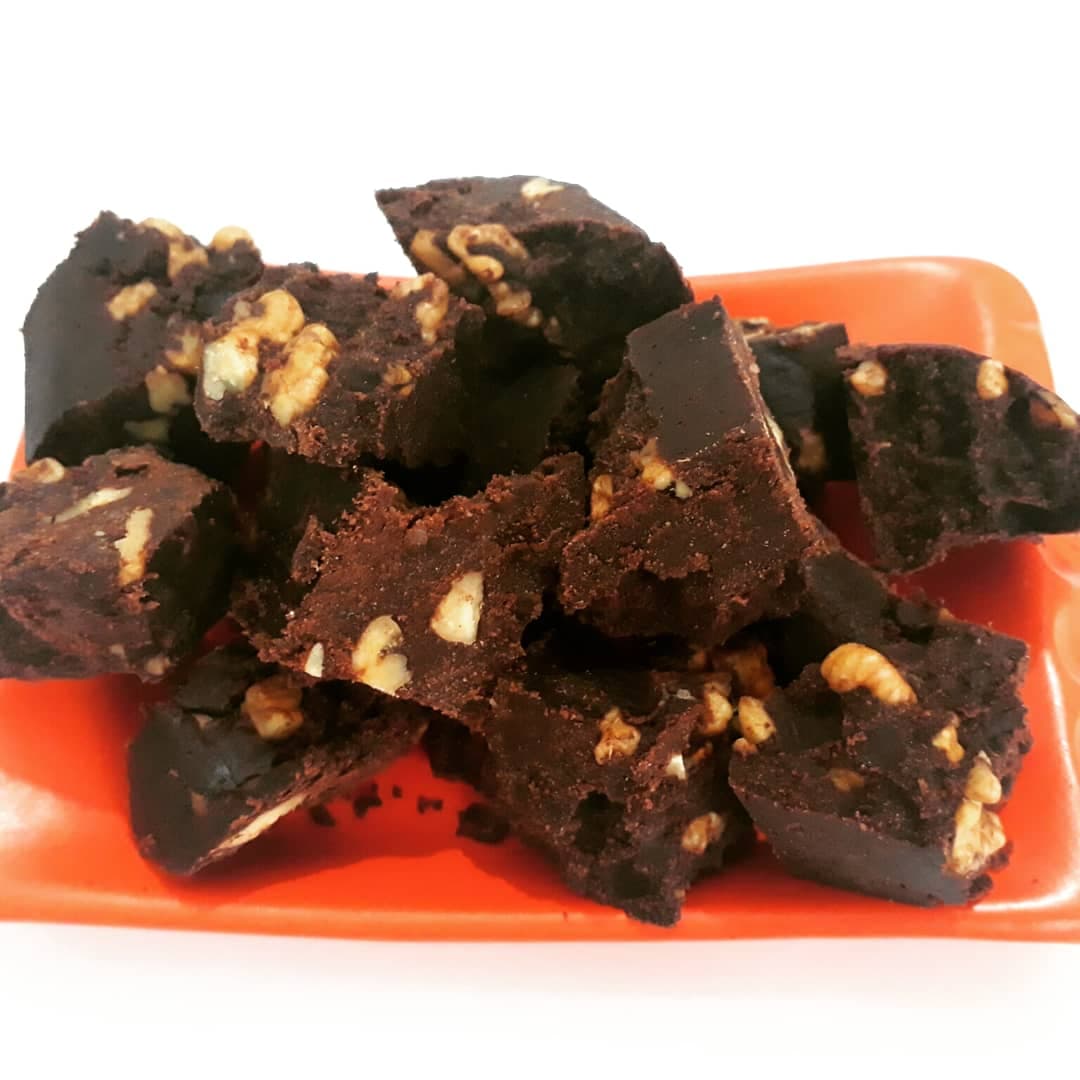 Kakaolu Cevizli Yaz Helvası