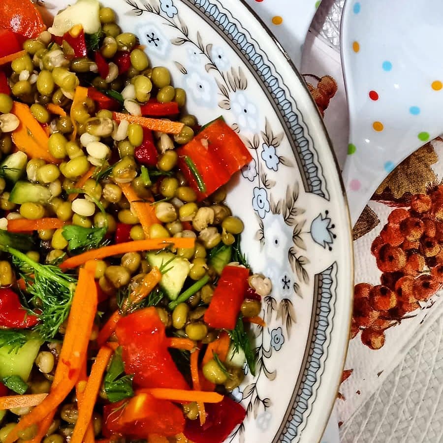 Maş Fasülyesi Salatası