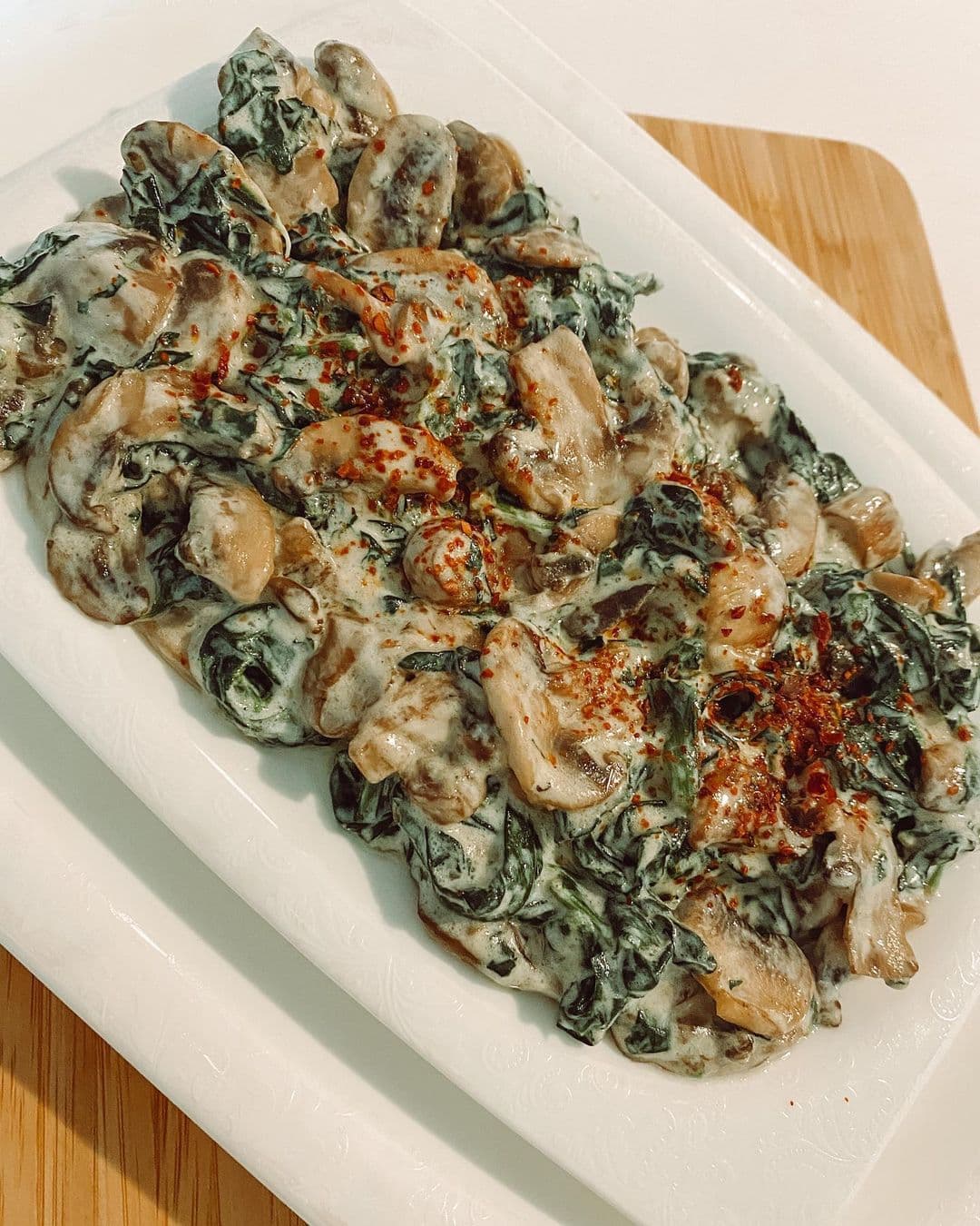 Kremalı Mantar ve Ispanak