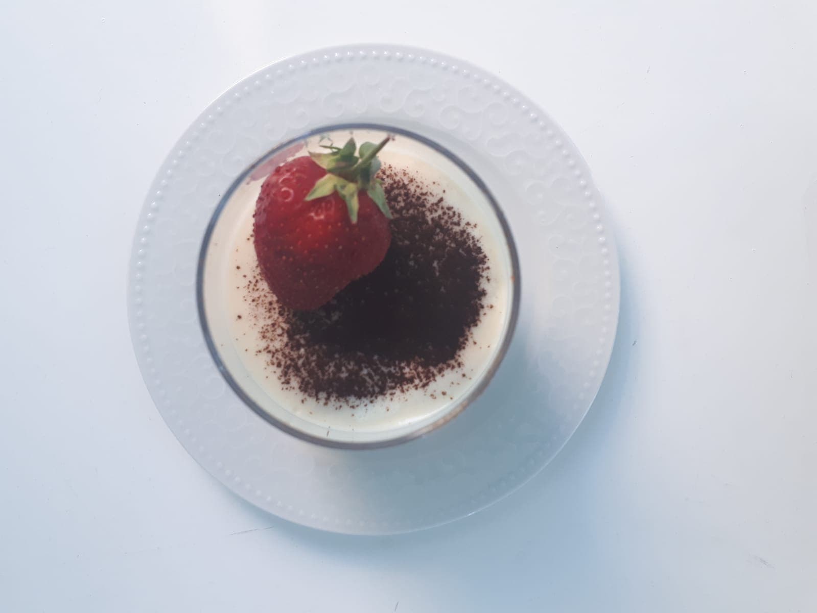 Kupta Çilekli Tiramisu