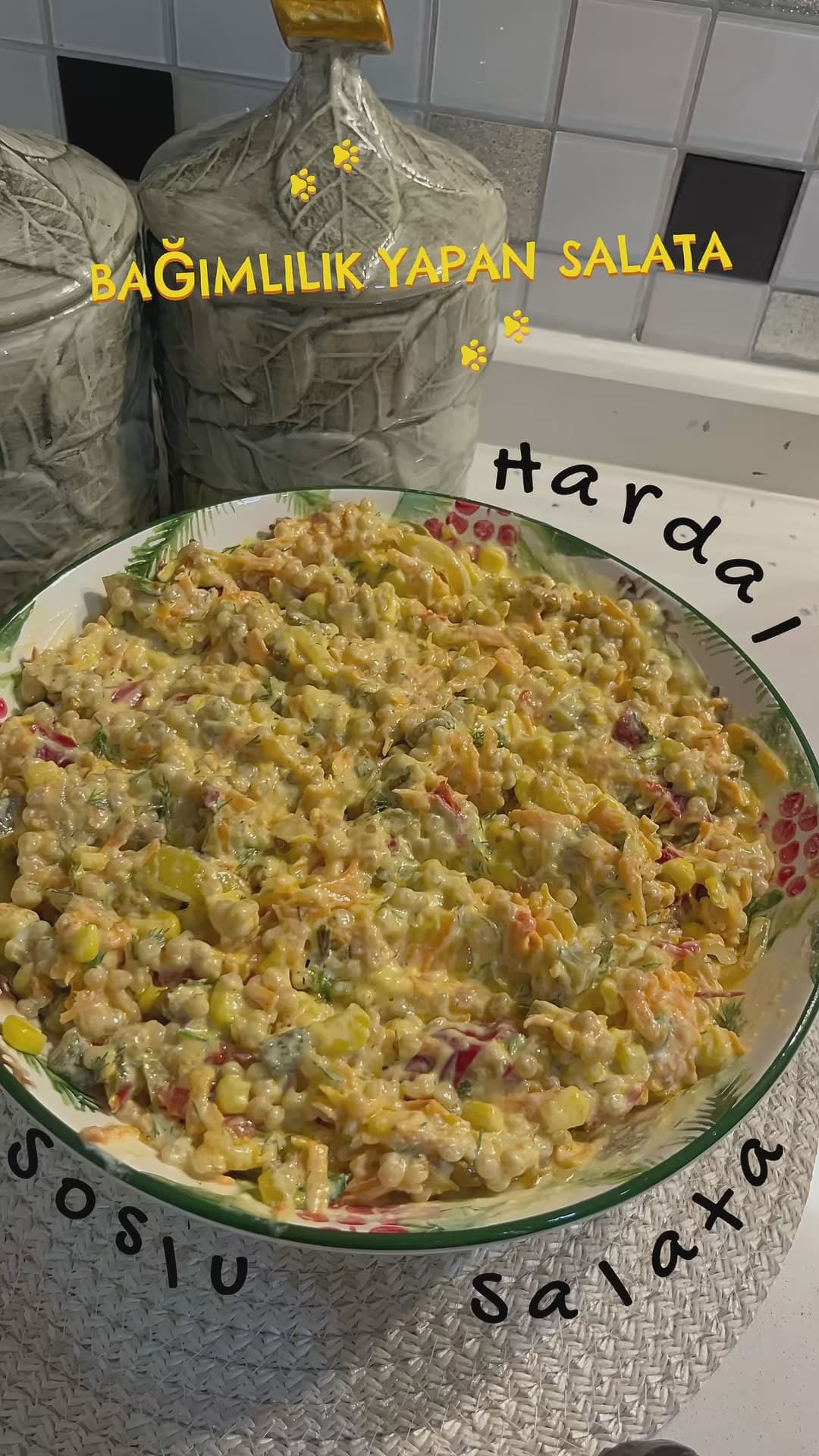 Hardal Soslu Salata