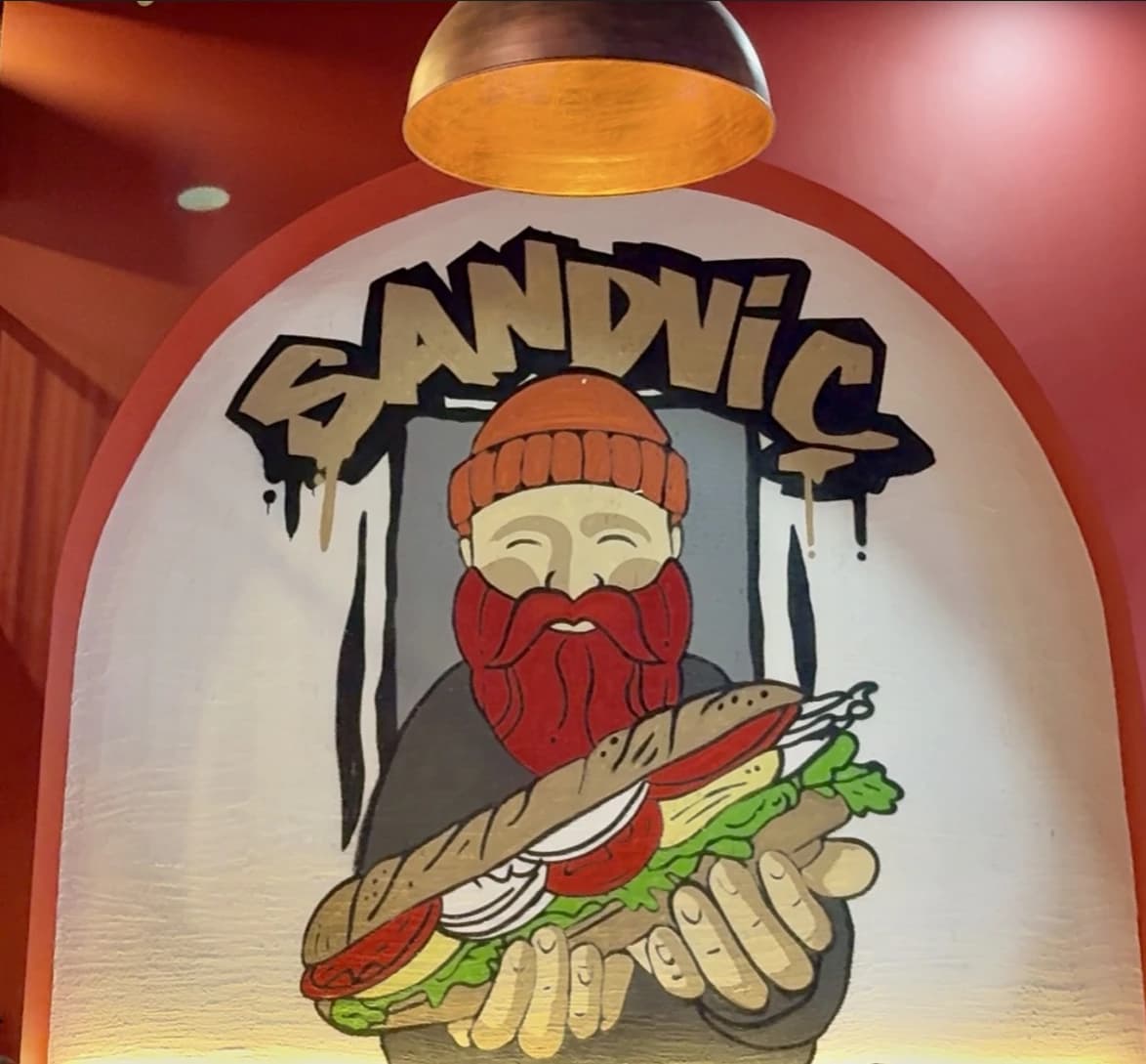 MasterChef Şampiyonunun Kadıköy’deki Lezzet Durağı: Kızıl Sakal Sandviç